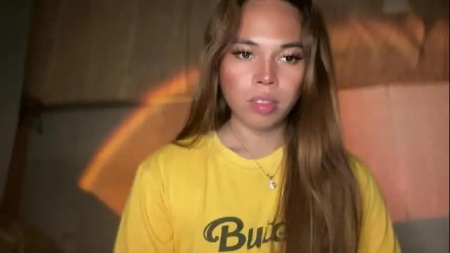 Image 4 of sweetalexa19 Stream on Chaturbate on 2 months ago