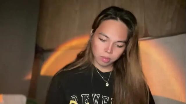 Image 4 of sweetalexa19 Stream on Chaturbate on 2 months ago