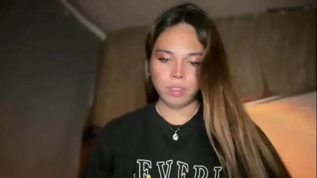 Image 6 of sweetalexa19 Stream on Chaturbate on 2 months ago