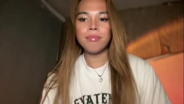 Thumbnail 1, sweetalexa19's Stream at Chaturbate, 1 month ago