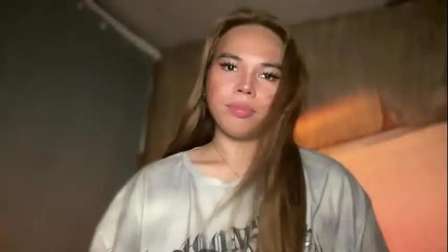 Image 8 of sweetalexa19 Stream on Chaturbate on 1 month ago