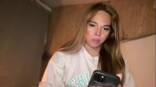 Thumbnail 2, sweetalexa19's Stream at Chaturbate, 1 month ago