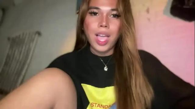 Image 6 of sweetalexa19 Stream on Chaturbate on 24 days ago