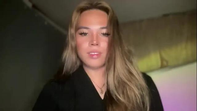 Image 12 of sweetalexa19 Stream on Chaturbate on 2 months ago
