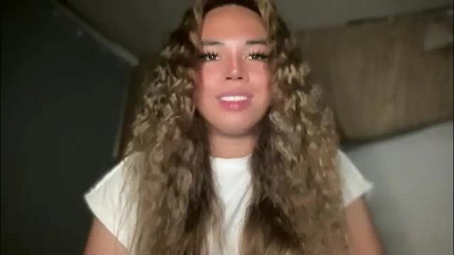 Image 11 of sweetalexa19 Stream on Chaturbate on 2 months ago