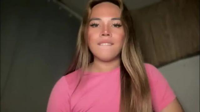 Image 8 of sweetalexa19 Stream on Chaturbate on 2 months ago
