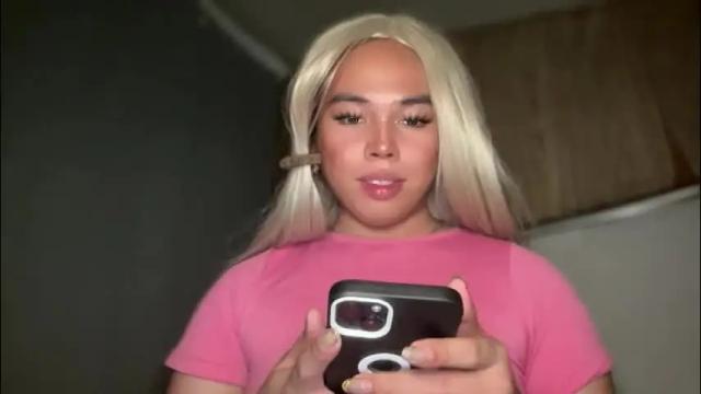 Image 3 of sweetalexa19 Stream on Chaturbate on 1 month ago