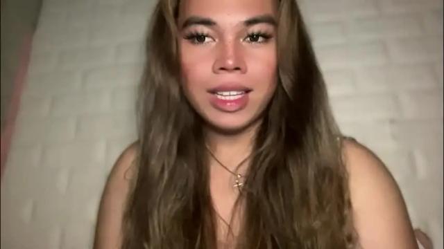 Image 4 of sweetalexa19 Stream on Chaturbate on 1 month ago