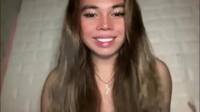 Image 7 of sweetalexa19 Stream on Chaturbate on 1 month ago