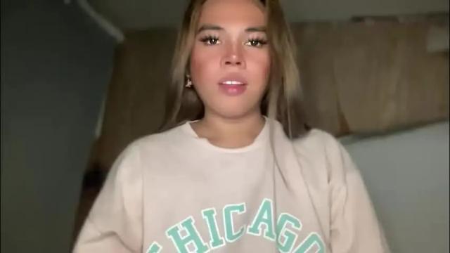 Image 2 of sweetalexa19 Stream on Chaturbate on 1 month ago