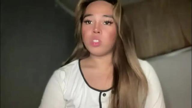 Image 2 of sweetalexa19 Stream on Chaturbate on 1 month ago