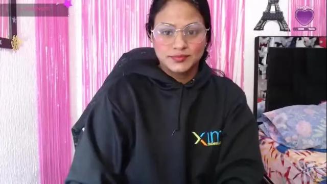 Image 2 of sweetalmaa Stream on Chaturbate on 28 days ago