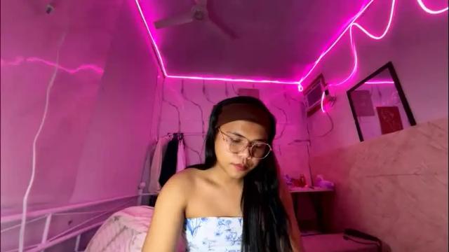 Image 2 of sweetasian_leith20 Stream on Chaturbate on 2 months ago