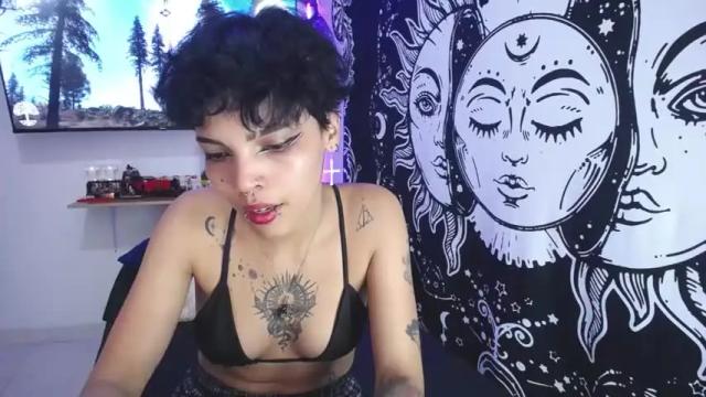 Image 12 of sweetbitter_ Stream on Chaturbate on 15 months ago