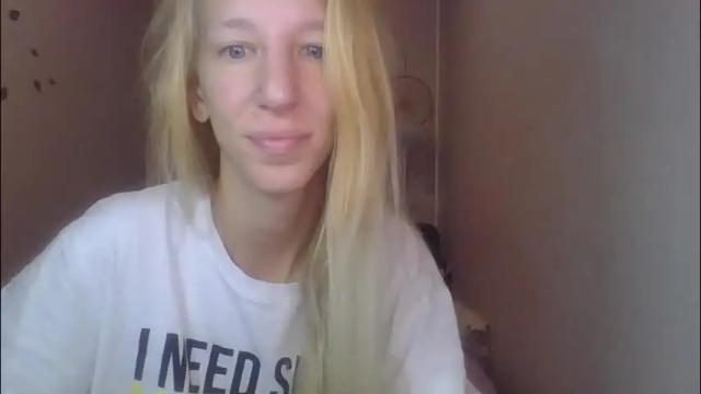 Image 11 of sweetblondye Stream on Chaturbate on 20 days ago