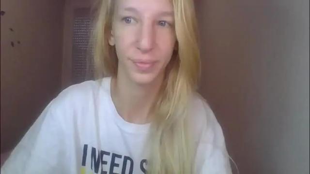 Image 8 of sweetblondye Stream on Chaturbate on 20 days ago