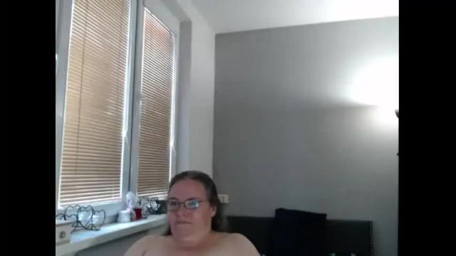 Image 4 of sweetboobs85h Stream on Chaturbate on 6 days ago