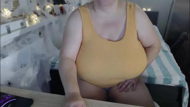 Image 11 of sweetboobs85h Stream on Chaturbate on 19 hours ago