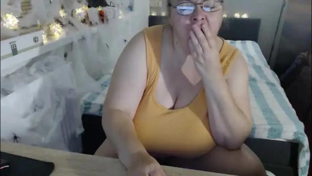 Image 6 of sweetboobs85h Stream on Chaturbate on 19 hours ago