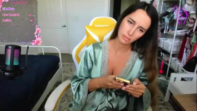 Image 3 of sweetbuttocks Stream on Chaturbate on 1 month ago