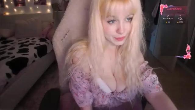 Thumbnail 1, sweetcheecksmolly's Stream at Chaturbate, 1 month ago