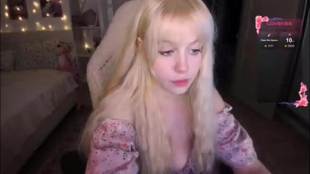 Image 7 of sweetcheecksmolly Stream on Chaturbate on 4 days ago