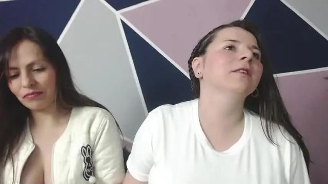 Image 3 of sweetdarkness16 Stream on Chaturbate on 18 months ago
