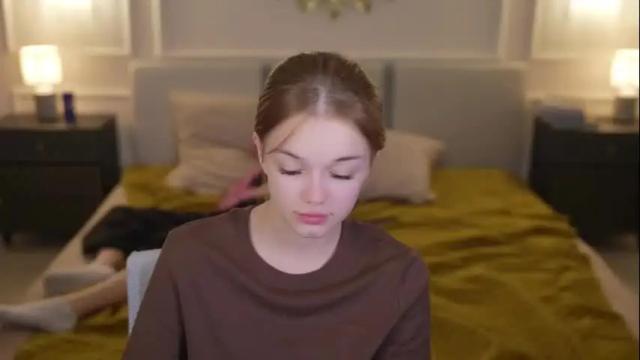 Image 10 of sweetdesiree_ Stream on Chaturbate on 8 days ago
