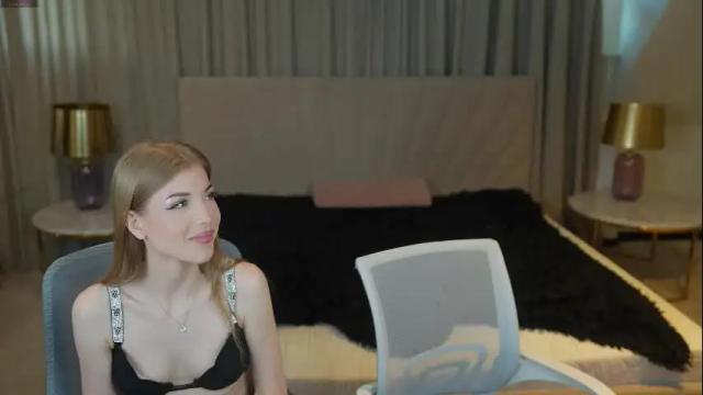 Thumbnail 2, sweetdesiree_'s Stream at Chaturbate, 1 month ago