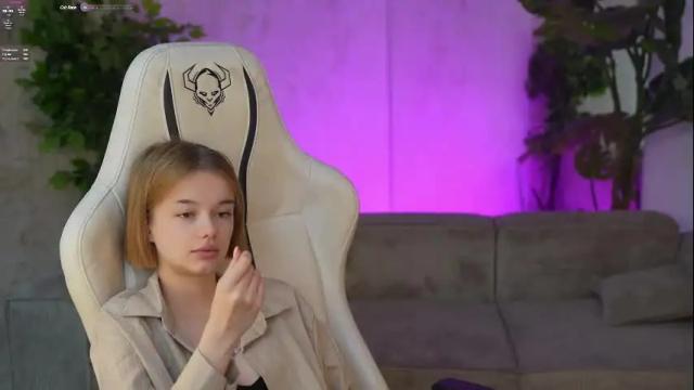 Image 10 of sweetdesiree_ Stream on Chaturbate on 6 days ago