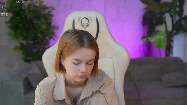 Image 6 of sweetdesiree_ Stream on Chaturbate on 6 days ago
