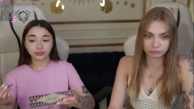 Image 4 of sweetdesiree_ Stream on Chaturbate on 5 days ago
