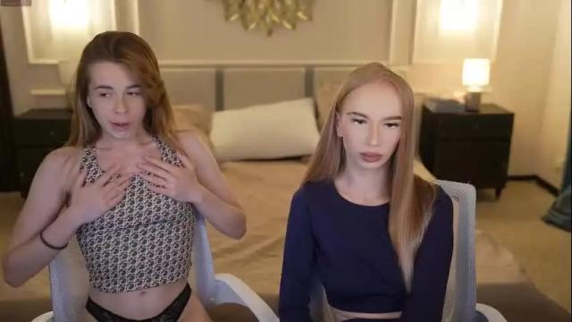 Image 12 of sweetdesiree_ Stream on Chaturbate on 28 days ago