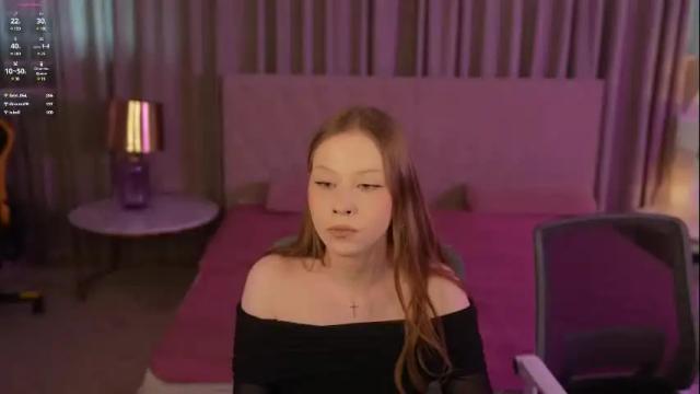 Image 4 of sweetdesiree_ Stream on Chaturbate on 20 days ago