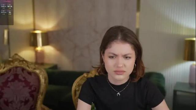 Image 11 of sweetdesiree_ Stream on Chaturbate on 19 days ago