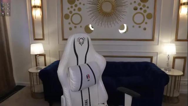Image 2 of sweetdesiree_ Stream on Chaturbate on 18 days ago