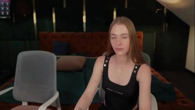 Image 10 of sweetdesiree_ Stream on Chaturbate on 14 days ago