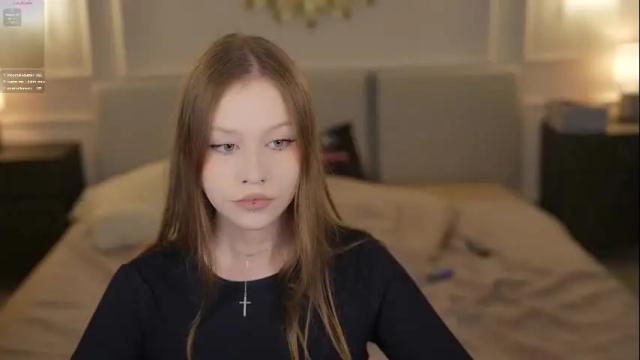 Image 6 of sweetdesiree_ Stream on Chaturbate on 8 days ago