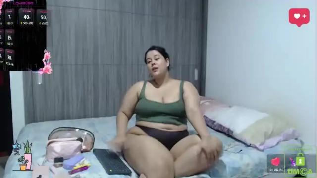 Image 4 of sweetdesires_ Stream on Chaturbate on 3 months ago