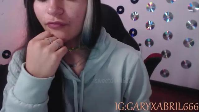 Image 10 of sweetdevil631 Stream on Chaturbate on 26 days ago