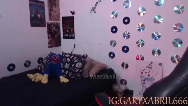 Image 4 of sweetdevil631 Stream on Chaturbate on 16 days ago
