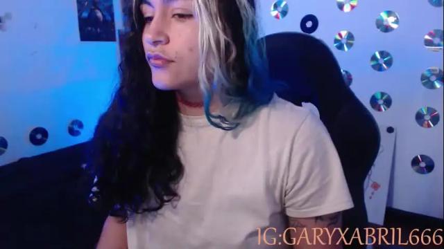 Image 7 of sweetdevil631 Stream on Chaturbate on 14 days ago