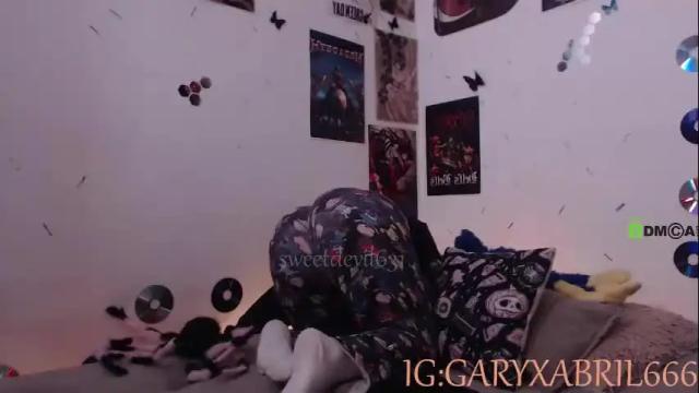 Image 3 of sweetdevil631 Stream on Chaturbate on 3 months ago