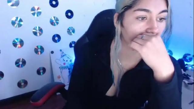 Image 8 of sweetdevil631 Stream on Chaturbate on 2 months ago