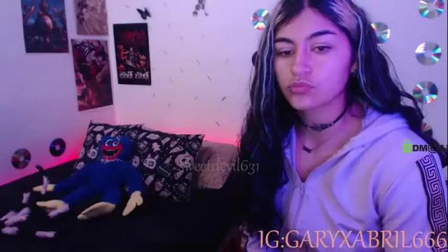 Image 10 of sweetdevil631 Stream on Chaturbate on 2 months ago