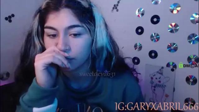 Image 4 of sweetdevil631 Stream on Chaturbate on 1 month ago
