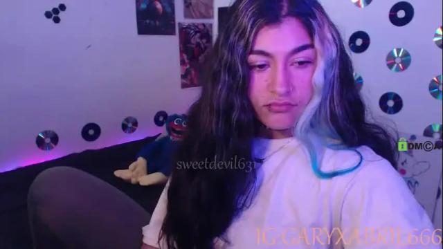 Image 3 of sweetdevil631 Stream on Chaturbate on 1 month ago