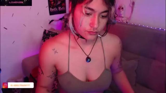 Image 4 of sweetdevil631 Stream on Chaturbate on 19 hours ago