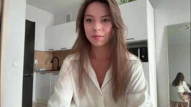 Image 2 of sweetdreamvic Stream on Chaturbate on 4 months ago