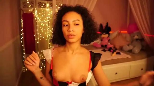 Thumbnail 3, sweetestcherrry's Stream at Chaturbate, 12 months ago